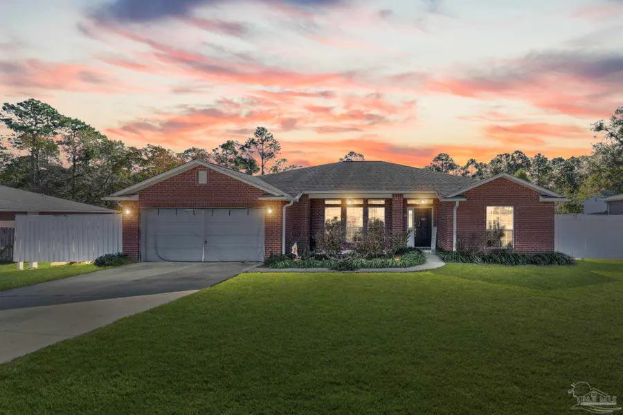 2165 Liberty Loop Rd, Gonzalez, FL 32533 - Image #2