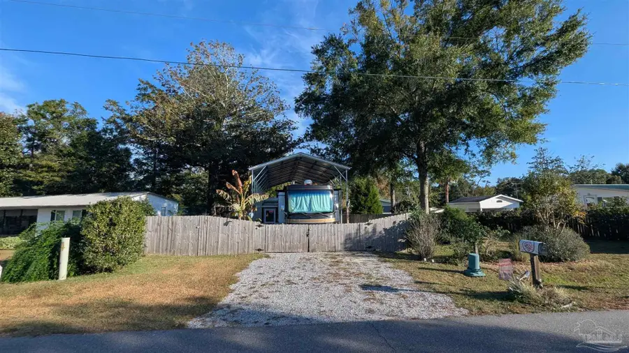 631 Escambia Dr, Lillian, AL 36549 - Image #3