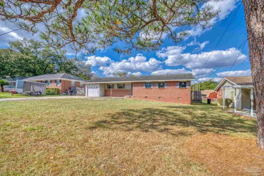 725 Gentian Dr, Pensacola, FL 32503 - Image #3