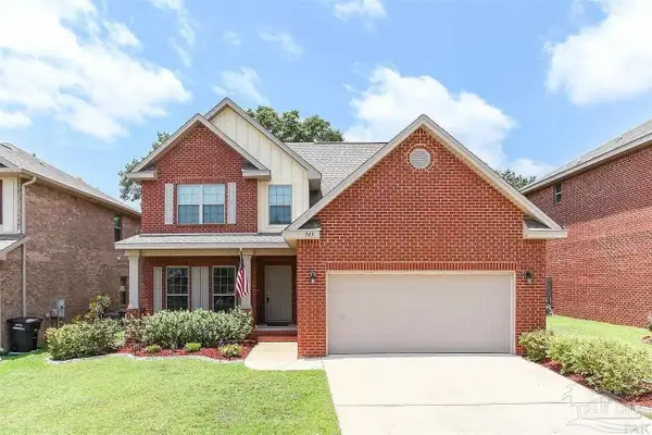 745 Farmington Rd, Pensacola, FL 32504