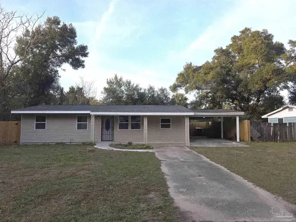 212 Shadowlawn Ln, Pensacola, FL 32507