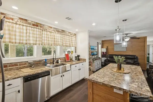 10309 Hwy 89, Jay, FL 32565