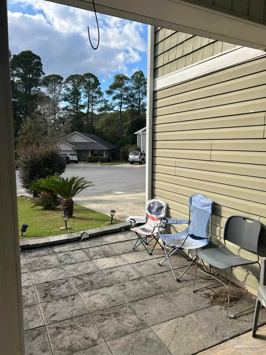 2111 Waltham St, Pensacola, FL 32505 - Image #2