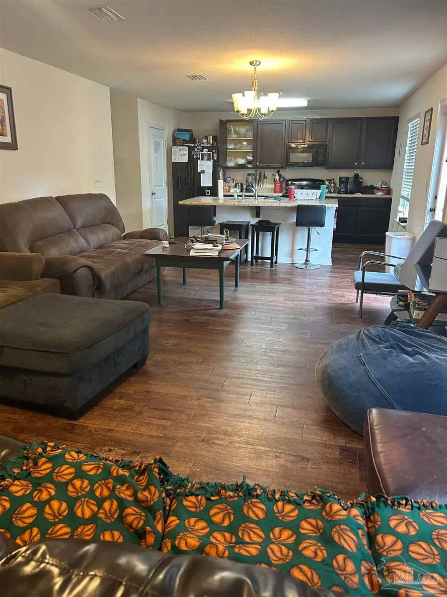 2111 Waltham St, Pensacola, FL 32505 - Image #3