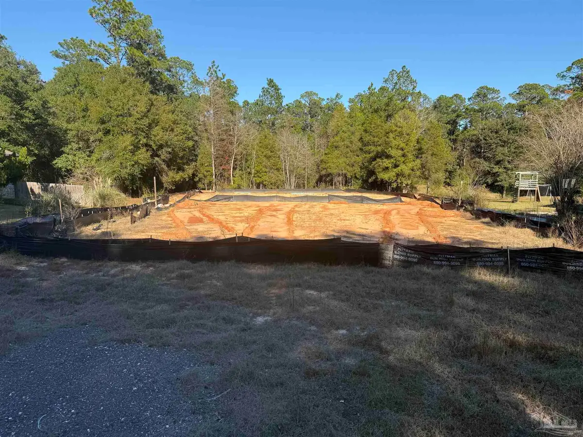 5216 Crystal Creek Dr, Pace, FL 32571 - Image #1