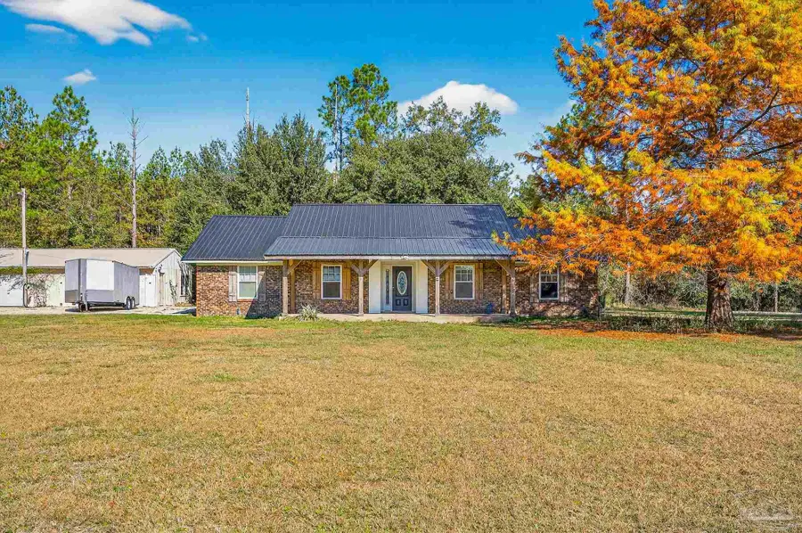 10210 S Pineville Rd, McDavid, FL 32568 - Image #3