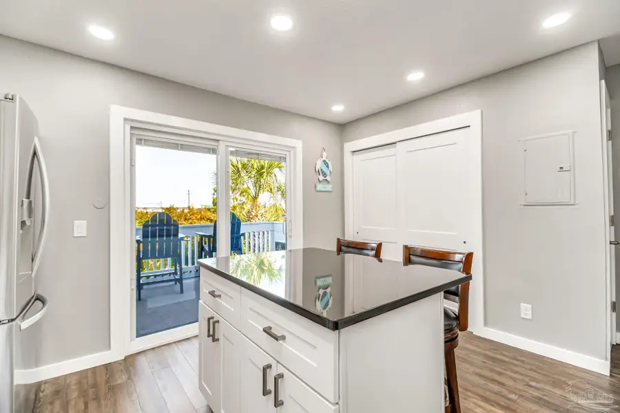 8522 Gulf Blvd #10, Navarre Beach, FL 32566 - Image #3