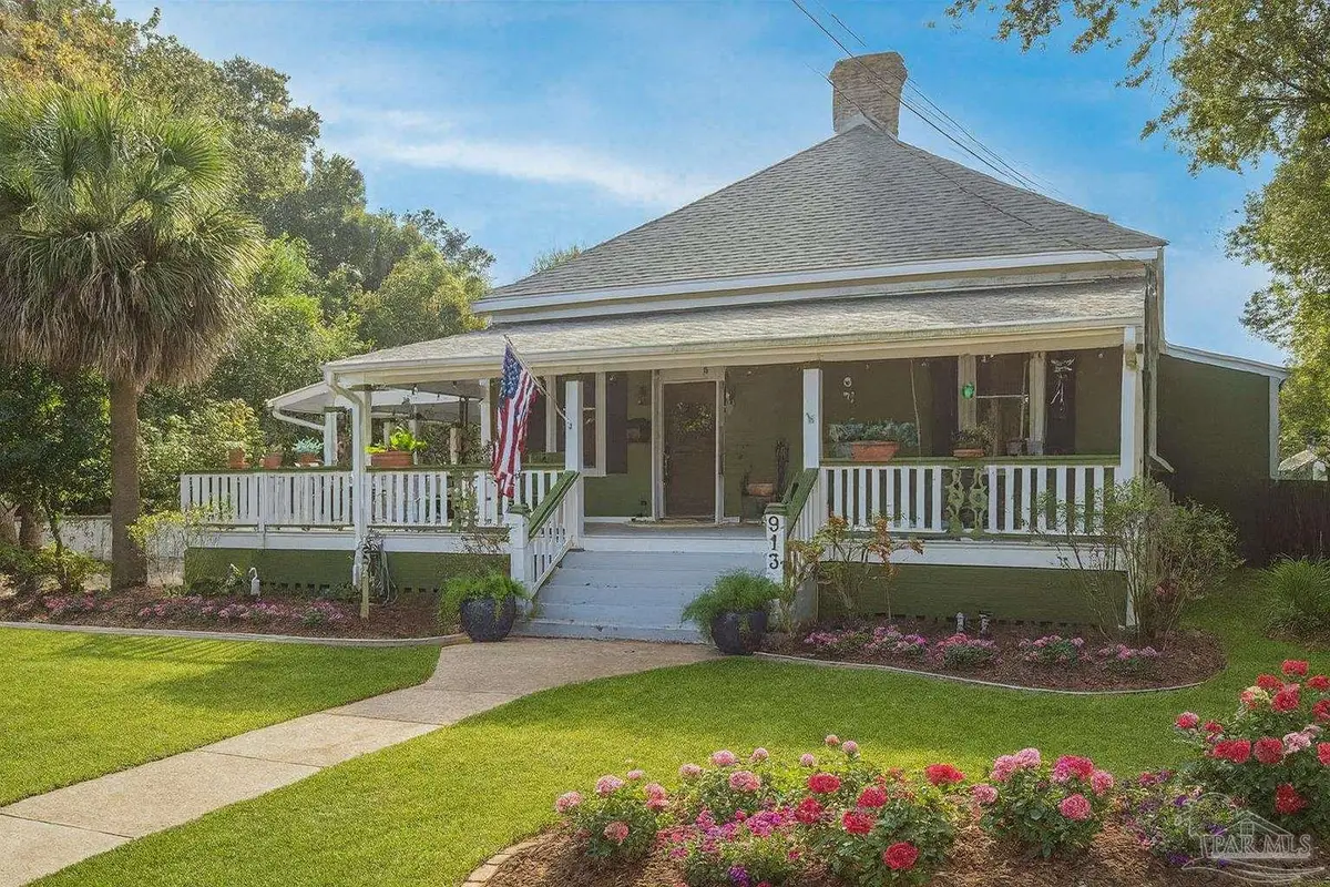 913 E Lloyd St, Pensacola, FL 32503 - Image #1