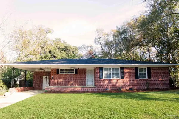 806 Watson Ave, Cantonment, FL 32533