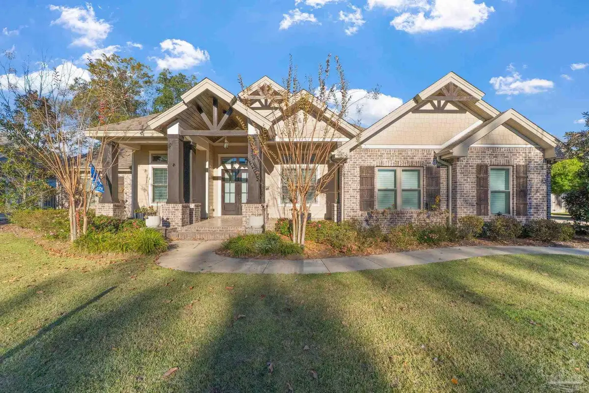 2018 Rambling Oaks Dr, Cantonment, FL 32533 - Image #1