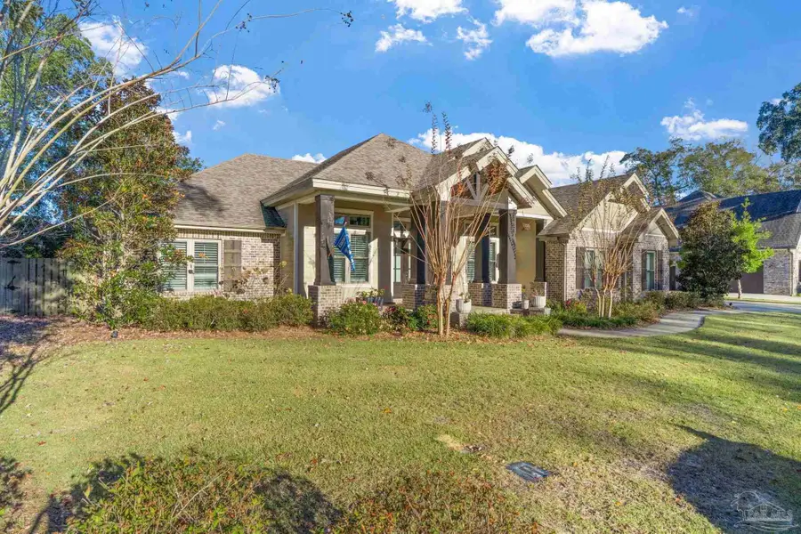 2018 Rambling Oaks Dr, Cantonment, FL 32533 - Image #3