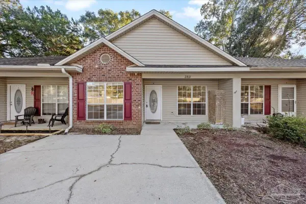 2811 E Johnson Ave #B, Pensacola, FL 32514