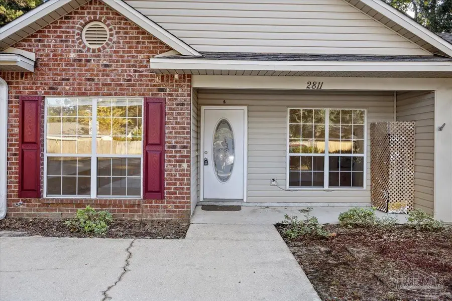 2811 E Johnson Ave #B, Pensacola, FL 32514 - Image #2