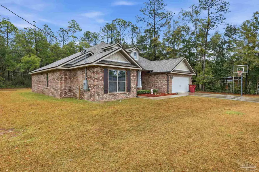 6782 Beaudry Ln, Milton, FL 32570 - Image #2