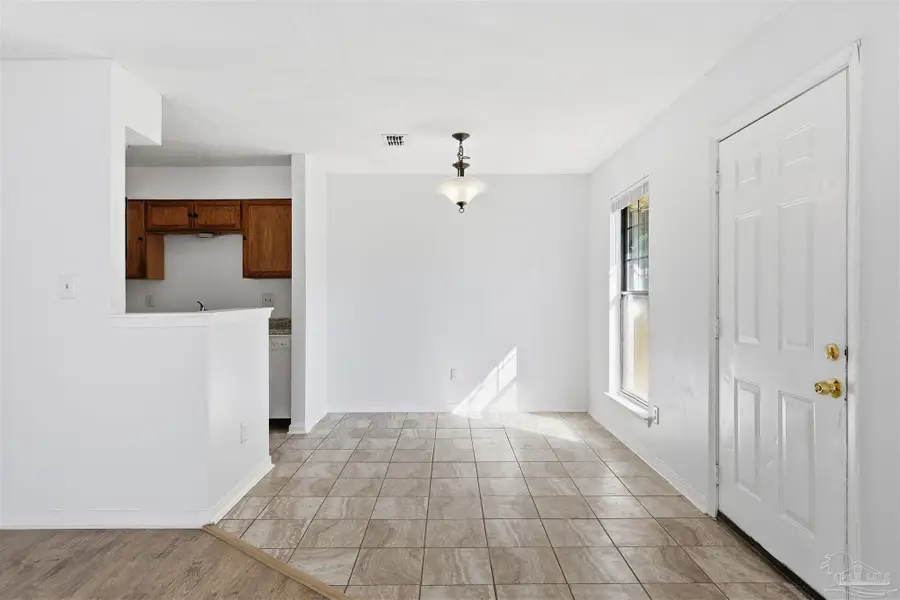 50 Fulton Ave #F, Pensacola, FL 32503 - Image #2