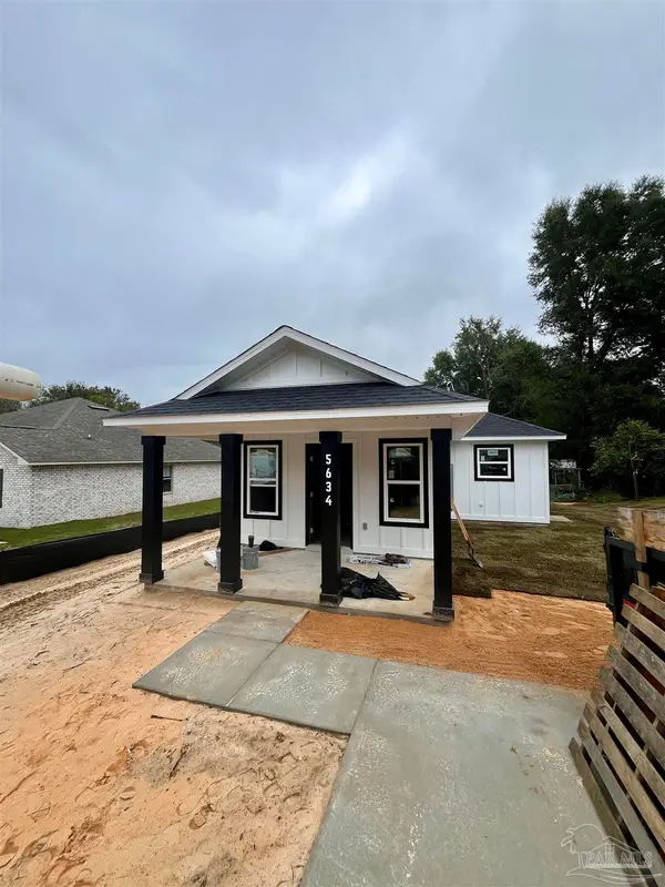 5634 Alabama St, Milton, FL 32570