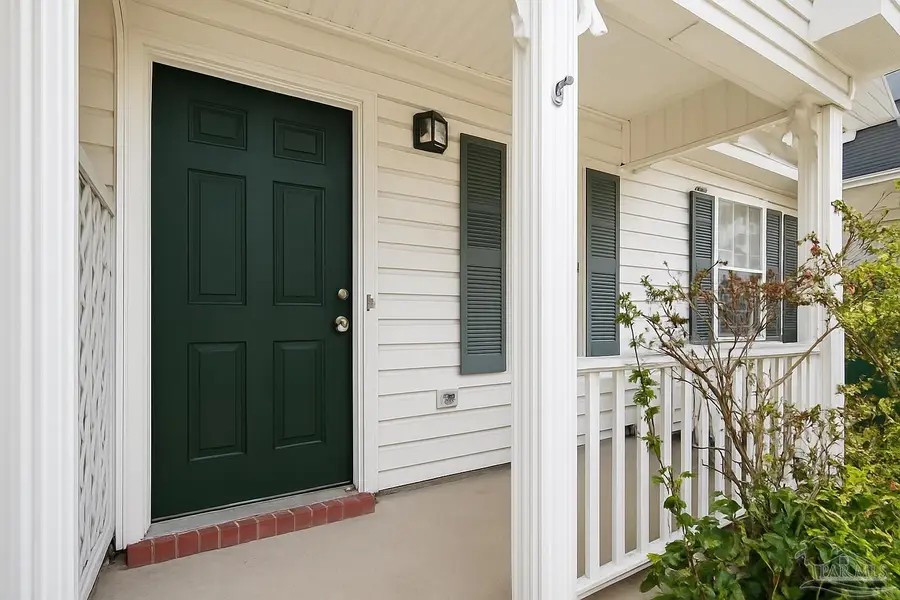 8108 Heirloom Dr, Pensacola, FL 32514 - Image #2