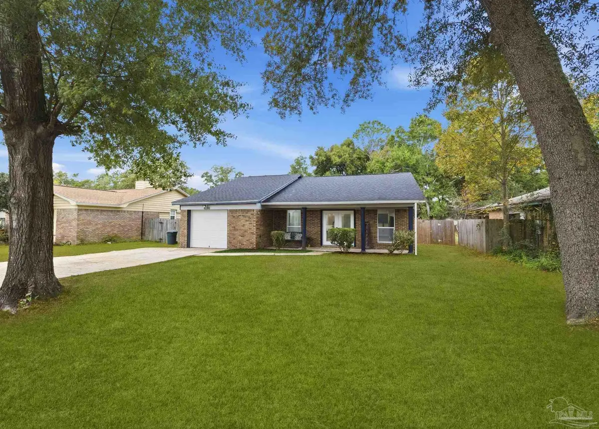 4044 Elmcrest Dr, Pensacola, FL 32504 - Image #1