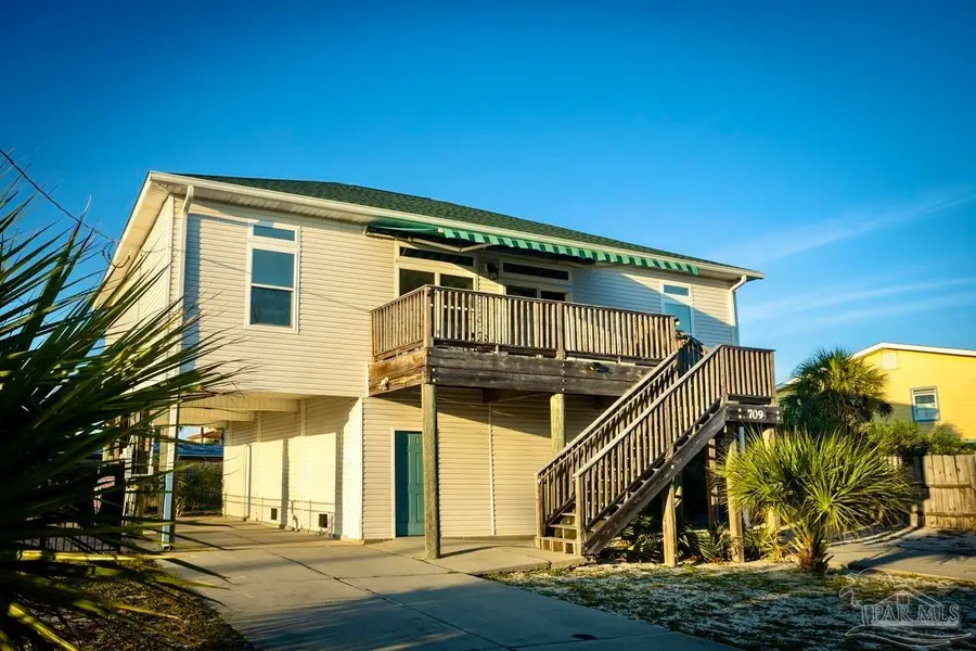 709 Maldonado Dr, Pensacola Beach, FL 32561 - Image #2