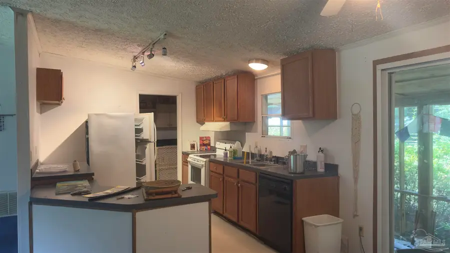 690 Molino Rd, Molino, FL 32577 - Image #3