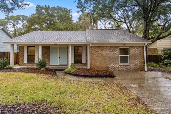 2726 Sanibel Pl, Gulf Breeze, FL 32563