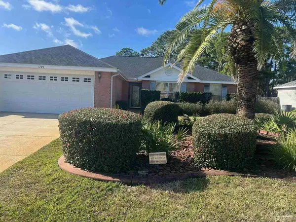 1725 Lighthouse Pointe Dr, Gulf Breeze, FL 32563