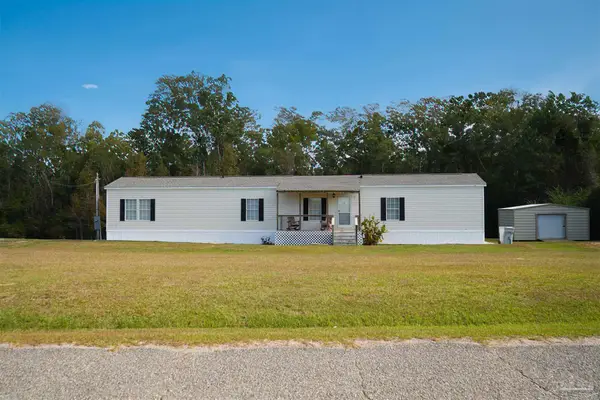3342 Lewis Rd, Milton, FL 32570