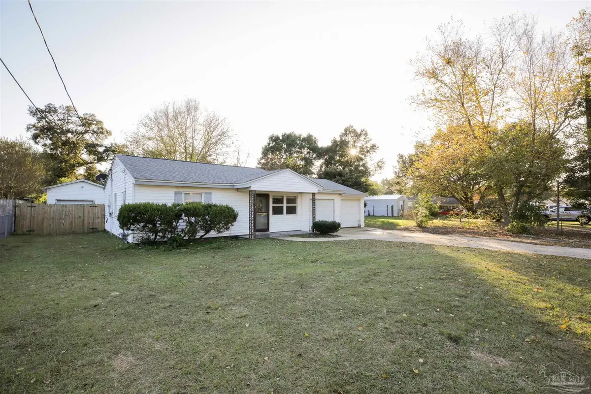 4655 Kimberly Dr, Pensacola, FL 32526 - Image #1