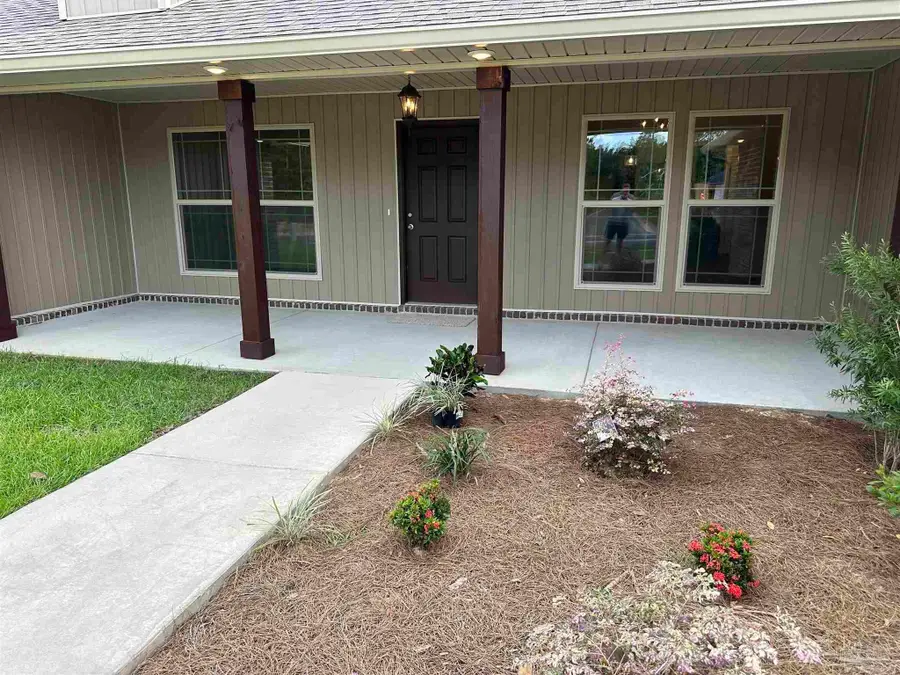 5202 Barnett Rd, Pace, FL 32571 - Image #3