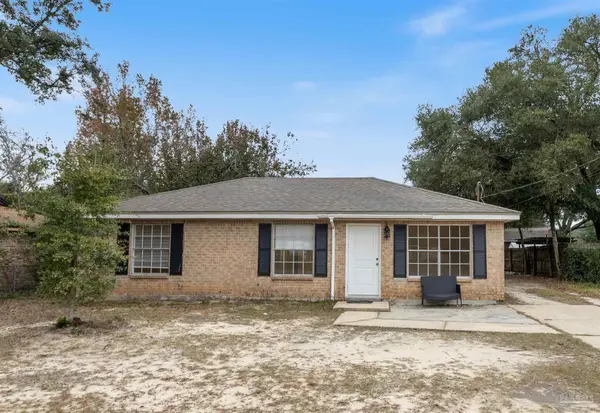 4664 Geneva Dr, Pensacola, FL 32526