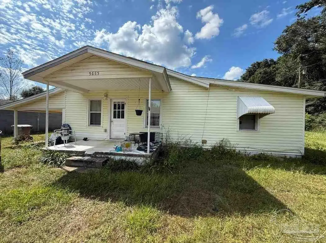 5685 Nicholas Ln, Pensacola, FL 32526 - #1