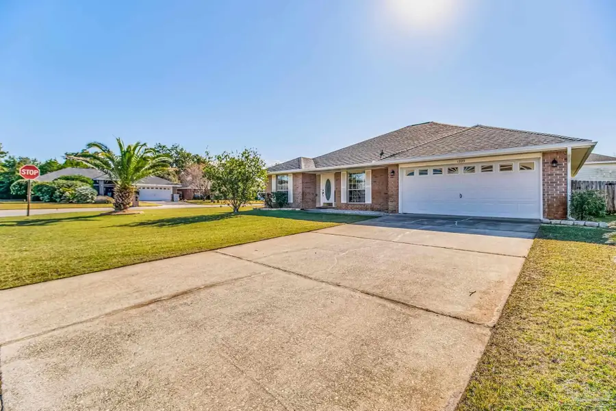 1225 Grand Ridge Cir, Gulf Breeze, FL 32563 - Image #3