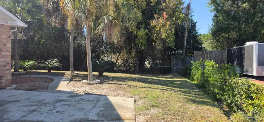 400 Peregrine Ct, Mary Esther, FL 32569 - Image #3