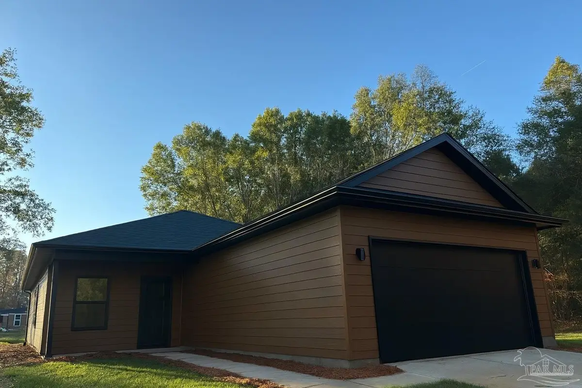 6793 Twister Ln, Milton, FL 32583 - Image #1