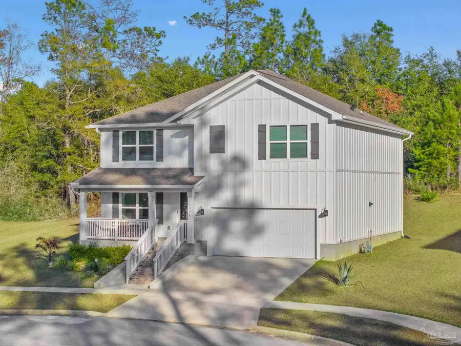 6831 Interlachen Ln, Laurel Hill, FL 32567 - #3