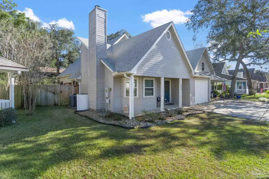 4224 Spanish Trail Pl, Pensacola, FL 32504 - Image #2