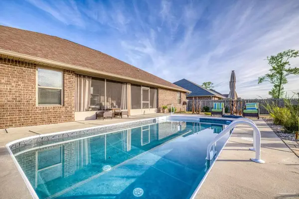 6265 Ithaca St, Milton, FL 32570