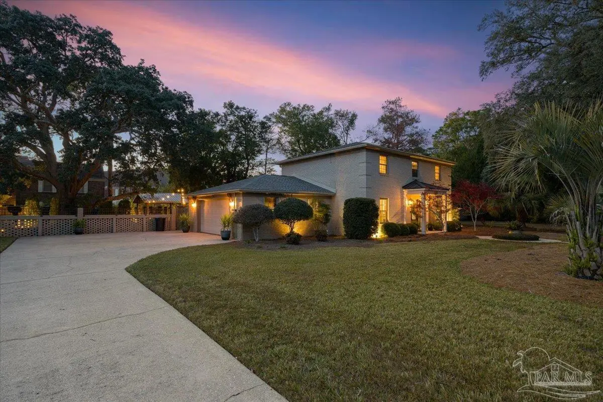 3925 Montalvo Dr, Pensacola, FL 32504 - Image #1