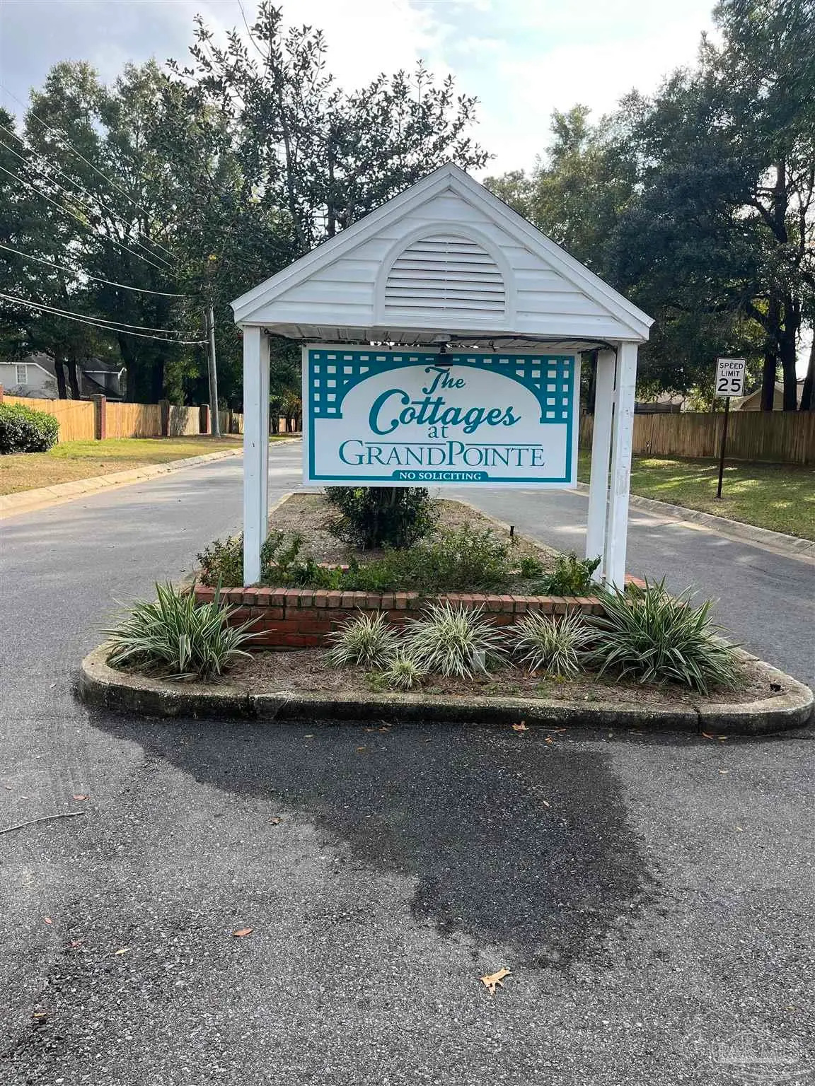 192 Wildflower Ln, Pensacola, FL 32514 - Image #1