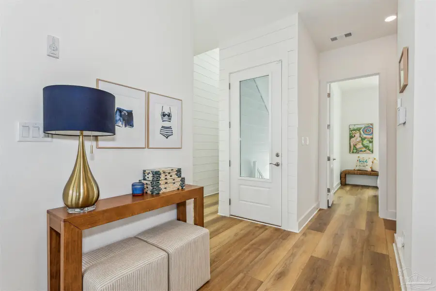 212 Clipper Dr, Pensacola, FL 32507 - #2