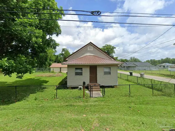 2500 W Desoto St, Pensacola, FL 32505