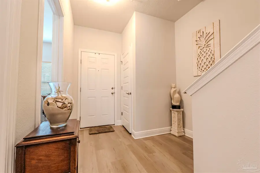 5523 Lexlee Blvd, Pensacola, FL 32526 - Image #2