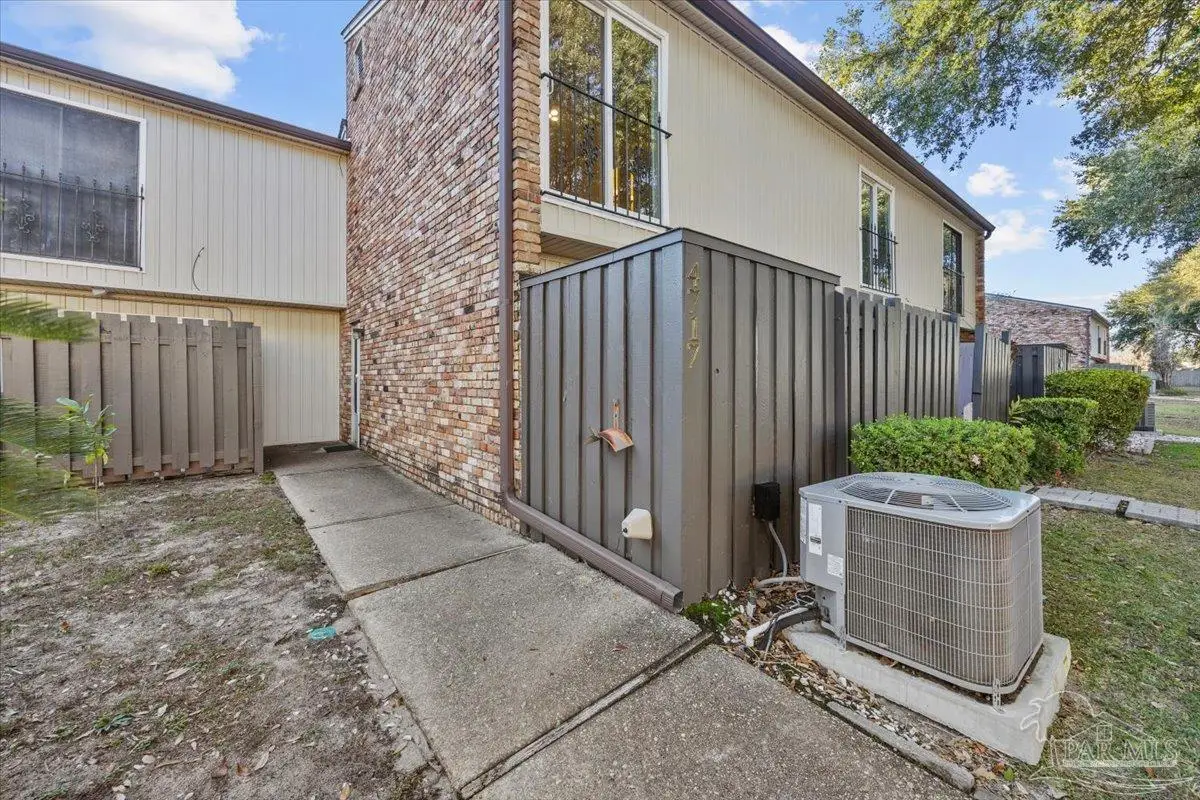 4717 Huron Dr, Pensacola, FL 32507 - Image #1