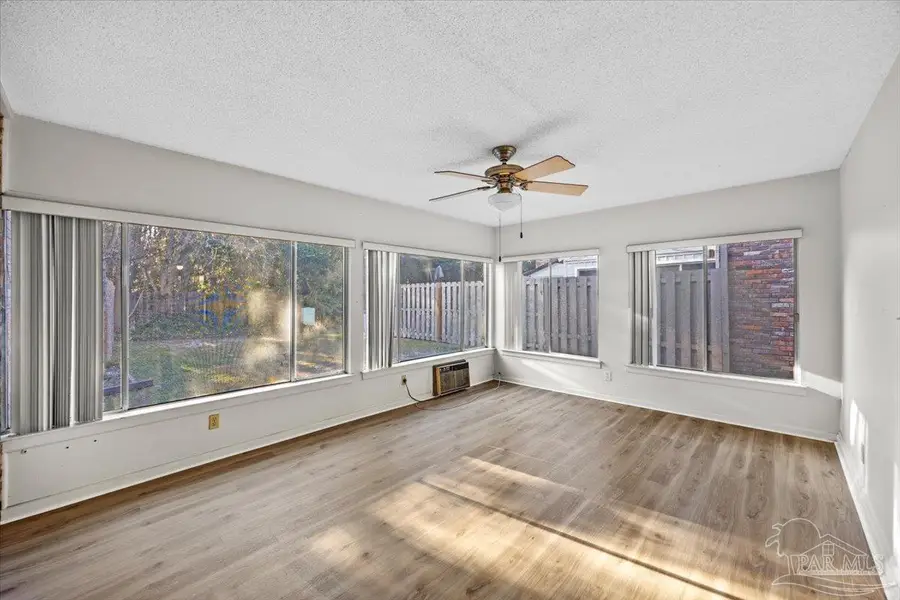 4717 Huron Dr, Pensacola, FL 32507 - Image #3