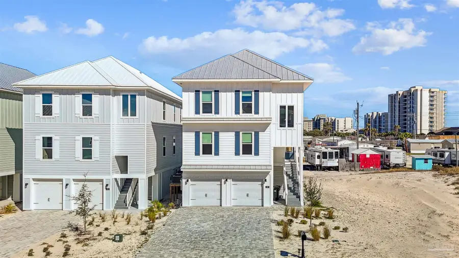 216 Clipper Dr, Pensacola, FL 32507 - Image #2