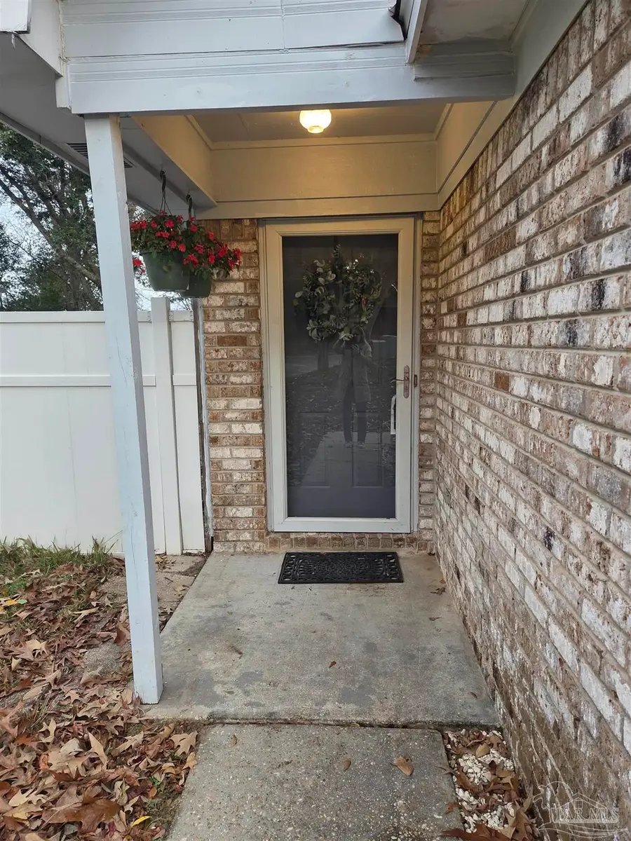 4720 Northpointe Ct, Pensacola, FL 32514 - Image #2