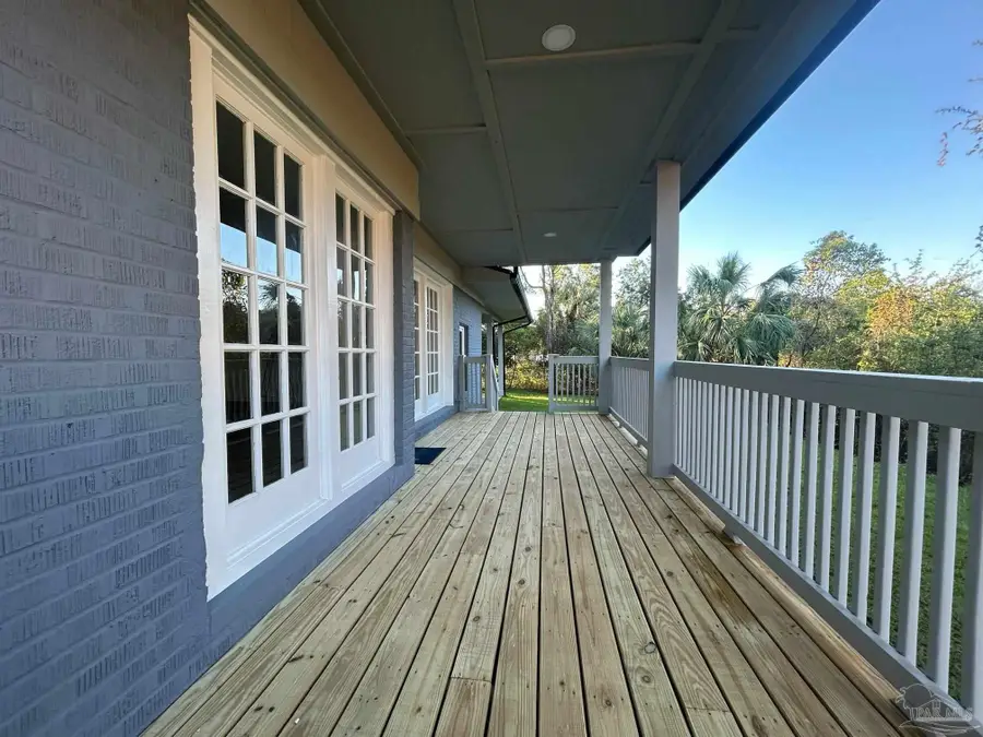 1491 N E St, Pensacola, FL 32501 - Image #3