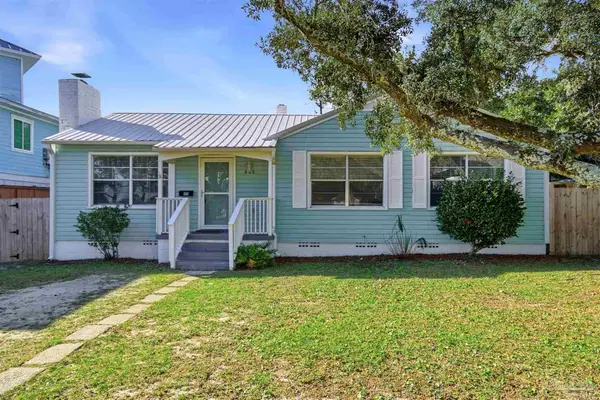 403 SE Gilliland Rd, Pensacola, FL 32507