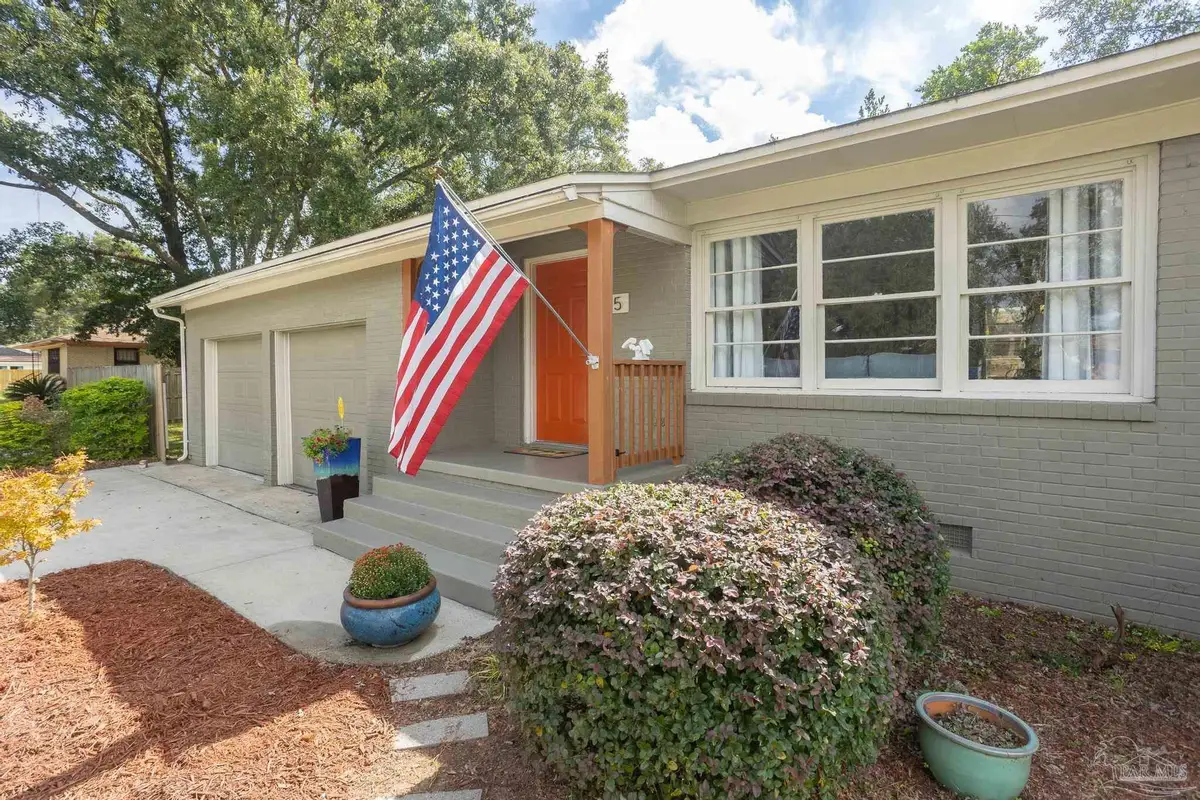 115 W Jordan St, Pensacola, FL 32501 - Image #1