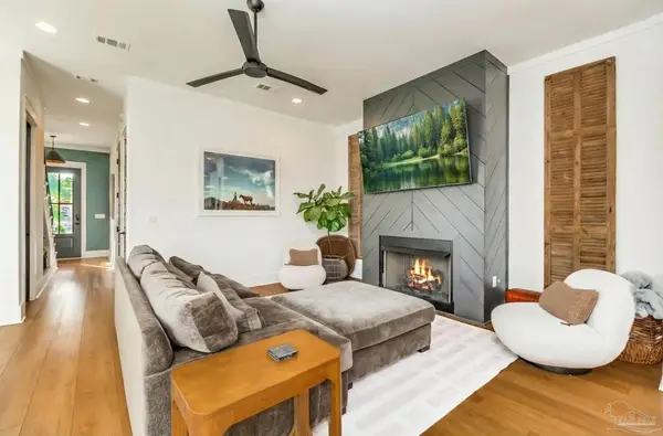 1220 E Gonzalez St, Pensacola, FL 32501